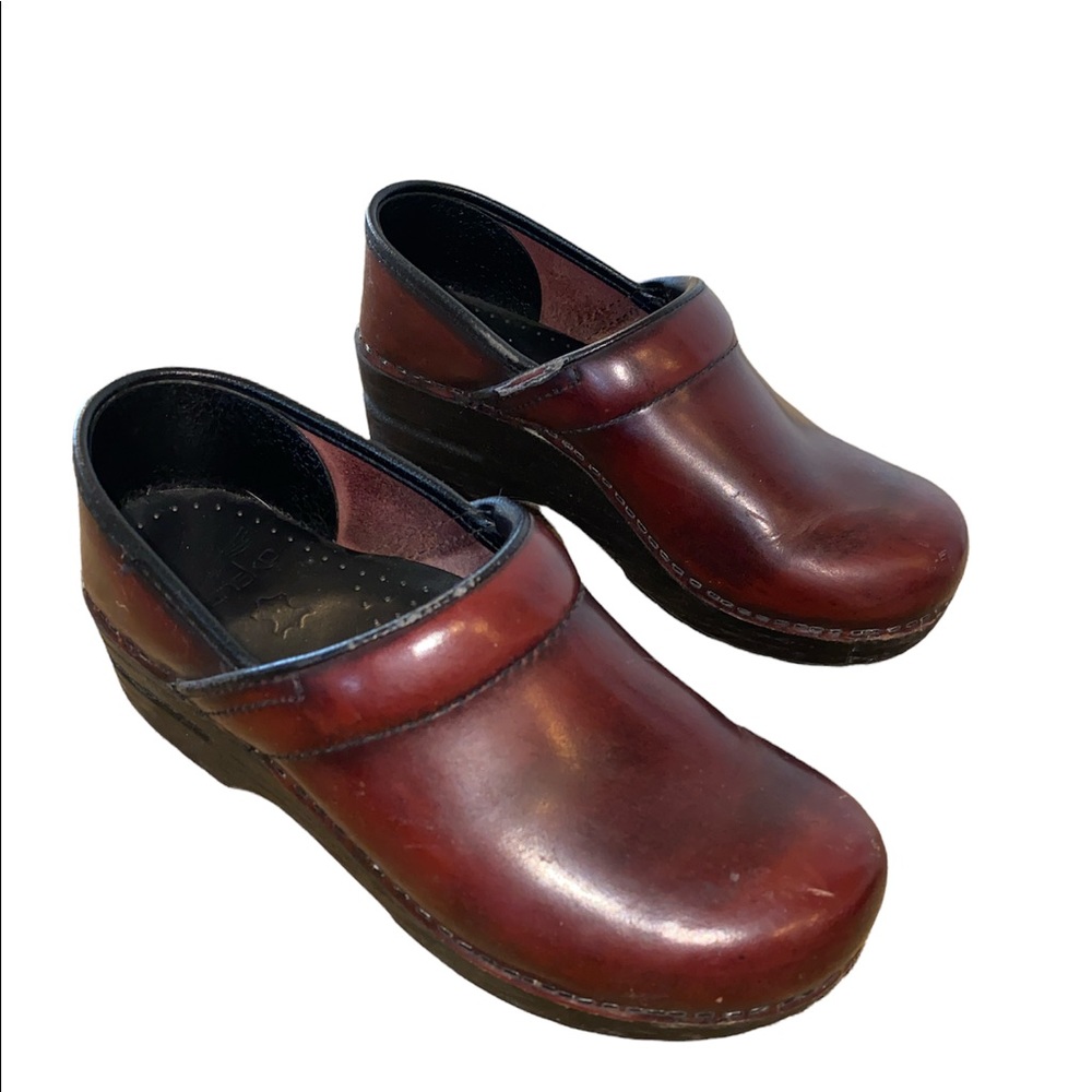 Dansko Professional Cordovan Cabrio
